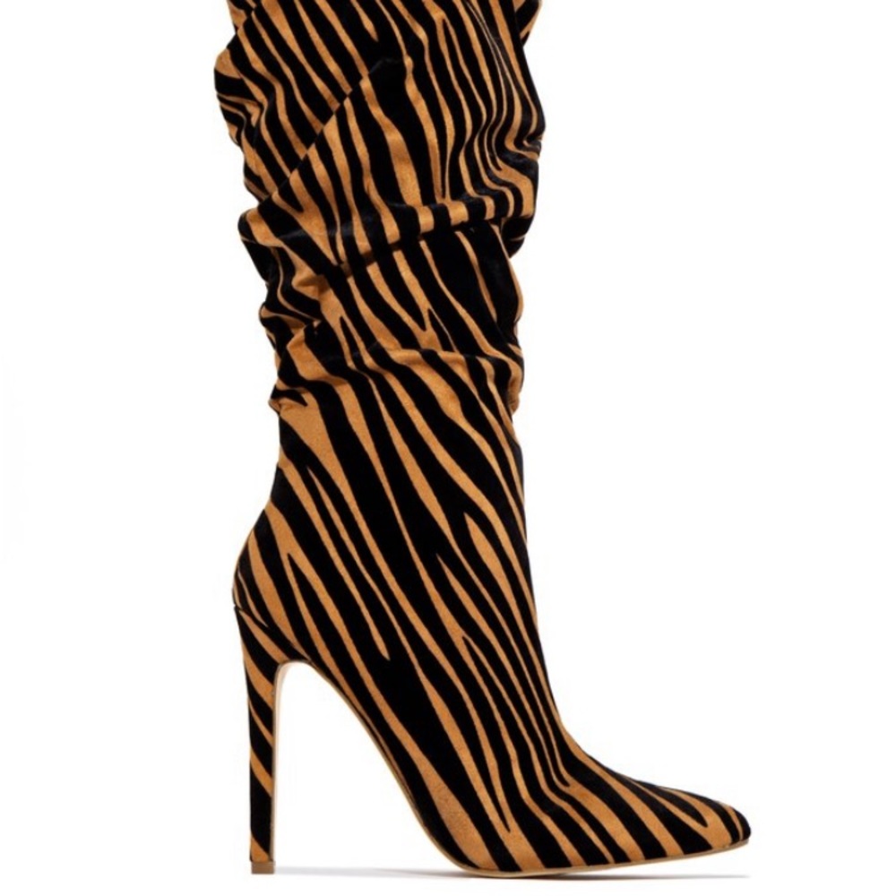 Ruched Tiger Stripe Stiletto Knee Boots - Picture 6 of 6